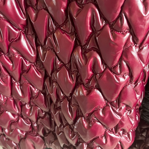 Unique designer puffer jacket/coat - Picture 2 of 15